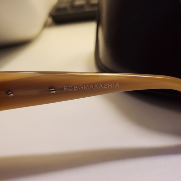 VINTAGE BCBGMAXAZRIA SUNGLASSES main image 8